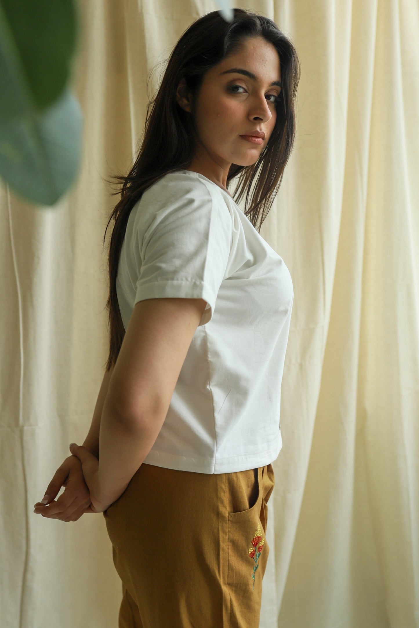 White Solid Box Fit Top